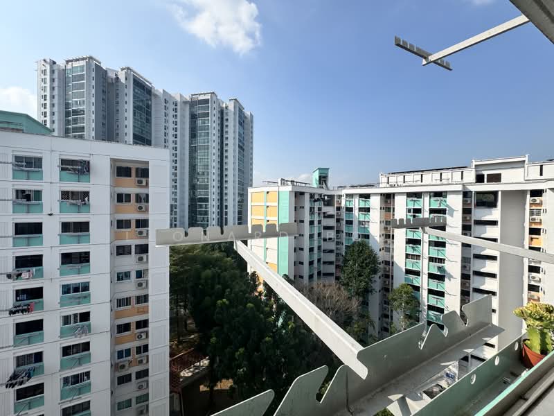 260 Bukit Batok East Avenue 4, 260 Bukit Batok East Avenue 4, Dairy Farm / Bukit Panjang / Choa Chu Kang, 2 Bedrooms, 786 sqft, HDB Flat For Sale, by Leonard Boey, 500193385 - Exterior - PropertyGuru.com.sg