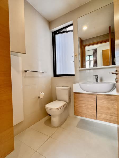 The Skywoods, 7 Dairy Farm Heights, 3 Bedrooms, 872 sqft, Condominium For Rent, by Patrick Koh, 500193386 - Bathroom - PropertyGuru.com.sg