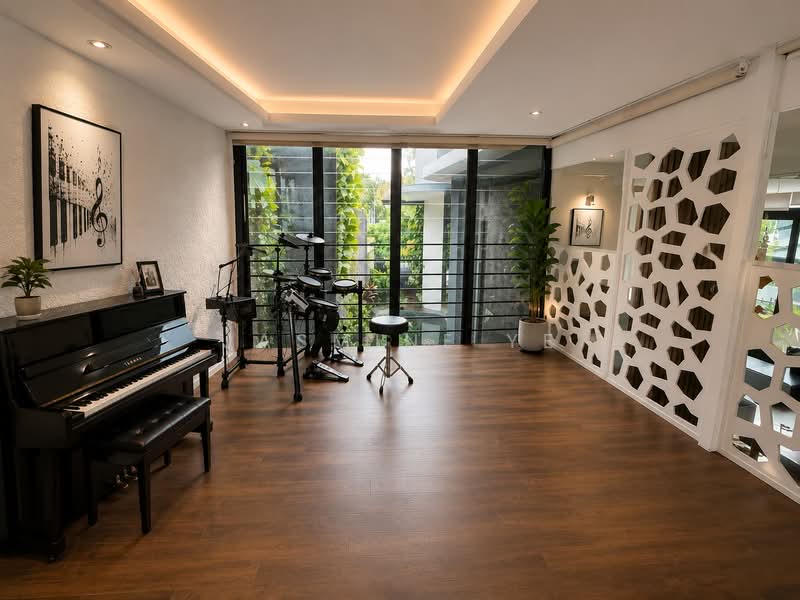 Hua Guan Garden, Hua Guan Crescent, 6 Bedrooms, 9,500 sqft, Semi-Detached House For Sale, by Jasmine Ye, 500193392 - Interior - PropertyGuru.com.sg