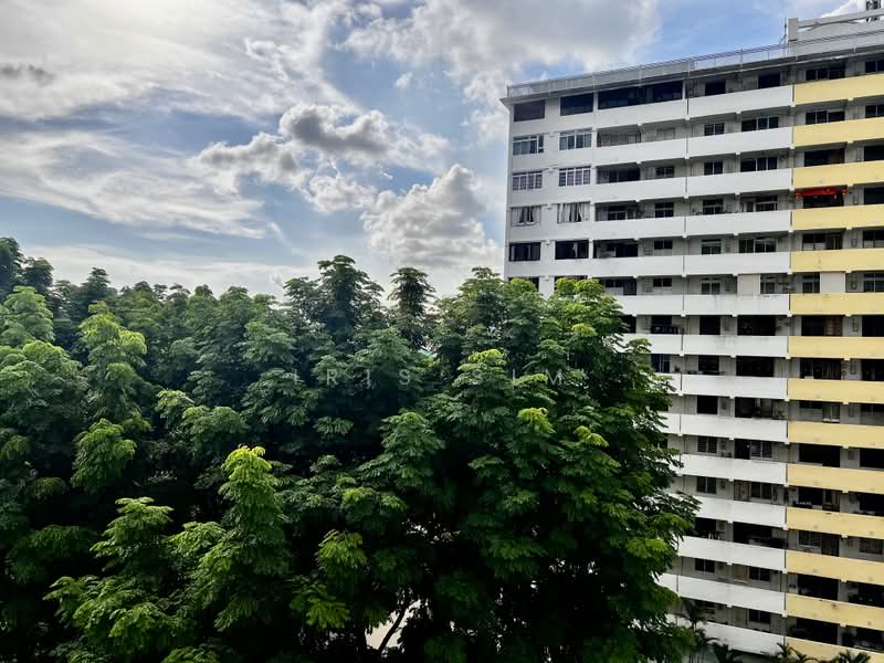 2 Ghim Moh Road, 2 Ghim Moh Road, 2 Bedrooms, 700 sqft, HDB Flat For Sale, by Iris Sim, 500193400 - Exterior - PropertyGuru.com.sg