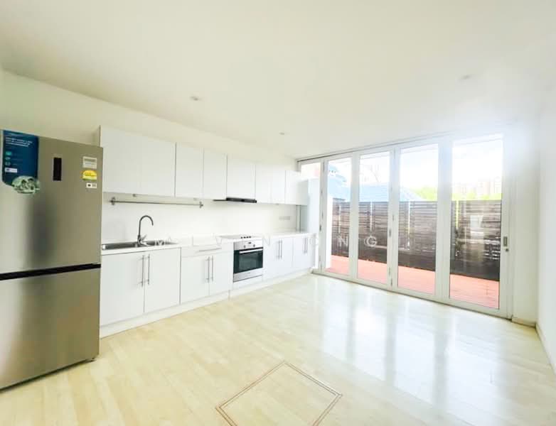 D19, Barley Rise Estate, , 2 Bedrooms, 1,469 sqft, Terraced House For Rent, by Calvin Choh, 500193414 - Kitchen - PropertyGuru.com.sg