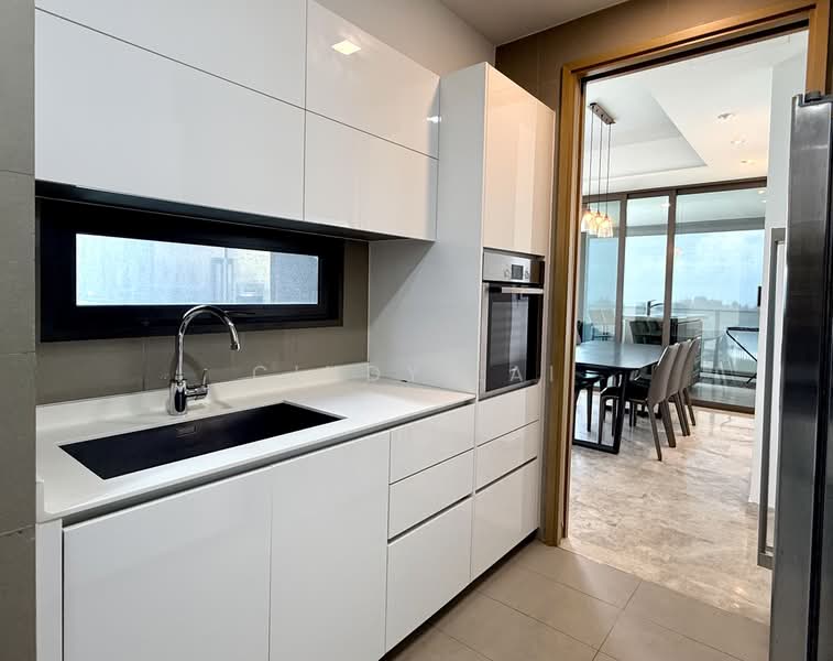 Skyline Residences, 610 Telok Blangah Road, Room Rental, 155 sqft, Condominium For Rent, by Cindy Lai, 500193416 - Kitchen - PropertyGuru.com.sg