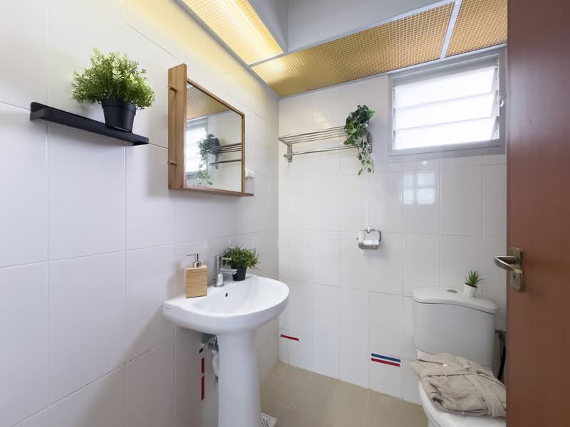 163A Rivervale Crescent, 163A Rivervale Crescent, 3 Bedrooms, 1,001 sqft, HDB Flat For Sale, by Colleen Lim, 500193428 - Bathroom - PropertyGuru.com.sg