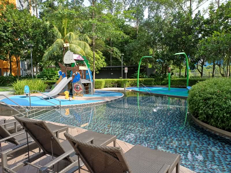 Bellewaters, 27 Anchorvale Crescent, 4 Bedrooms, 1,270 sqft, Executive Condominium For Sale, by Tina Ng 黄清珍, 500193429 - Exterior - PropertyGuru.com.sg