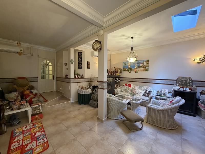 Siglap, Siglap, 3 Bedrooms, 2,469 sqft, Terraced House For Sale, by Jimmy Poh, 500193432 - Living Room - PropertyGuru.com.sg