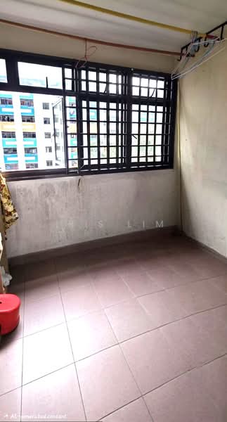 32 Chai Chee Avenue, 32 Chai Chee Avenue, 2 Bedrooms, 699 sqft, HDB Flat For Sale, by Iris Lim, 500193451 - Balcony - PropertyGuru.com.sg