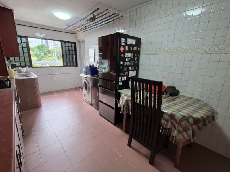 102 Jalan Rajah, 102 Jalan Rajah, 3 Bedrooms, 1,012 sqft, HDB Flat For Sale, by Abdul Karim Farook, 500193452 - Kitchen - PropertyGuru.com.sg