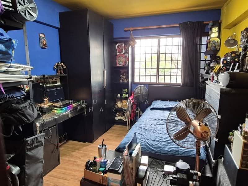 102 Jalan Rajah, 102 Jalan Rajah, 3 Bedrooms, 1,012 sqft, HDB Flat For Sale, by Abdul Karim Farook, 500193452 - PropertyGuru.com.sg
