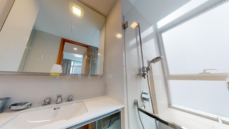 76 Shenton, 76 Shenton Way, 1 Bedroom, 592 sqft, Apartment For Rent, by Joseph Khoo, 500193459 - Bathroom - PropertyGuru.com.sg