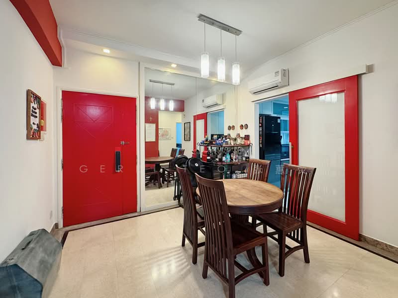 Tanjong Ria Condominium, 121 Tanjong Rhu Road, 2 Bedrooms, 808 sqft, Condominium For Sale, by Gerri Teo 张蕙荧, 500193461 - Dining Room - PropertyGuru.com.sg