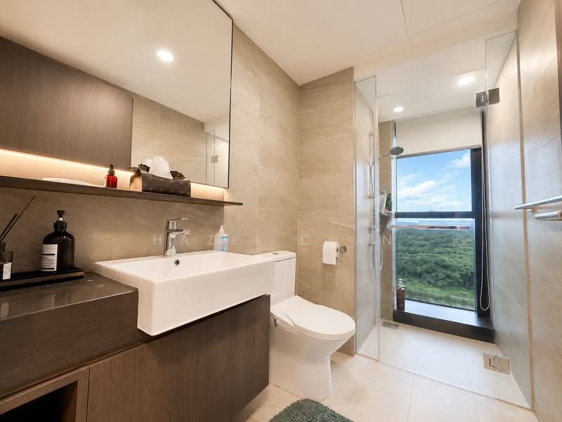 Riverfront Residences, 41 Hougang Avenue 7, 4 Bedrooms, 1,485 sqft, Condominium For Sale, by Hazel Chan, 500193480 - Bathroom - PropertyGuru.com.sg