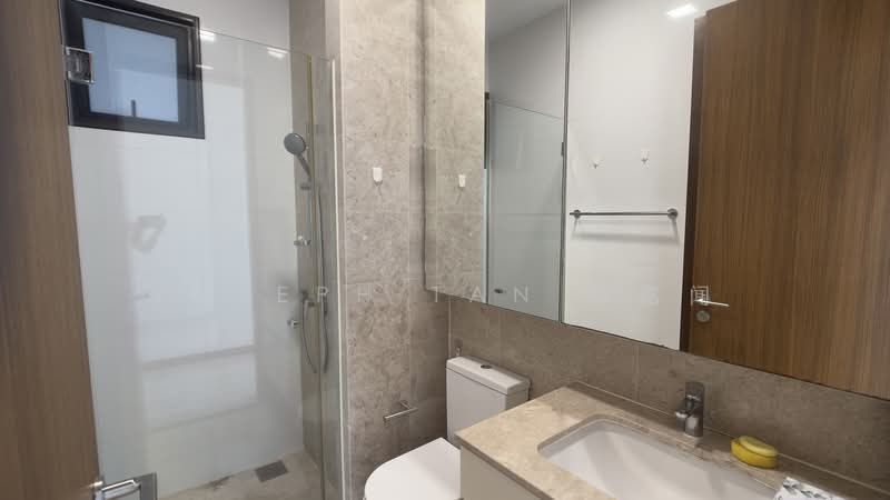 Eco Sanctuary, 63 Chestnut Avenue, 3 Bedrooms, 980 sqft, Condominium For Rent, by Joseph Tan 陈嘉闻, 500193493 - Bath 2 (Common Bathroom) - PropertyGuru.com.sg