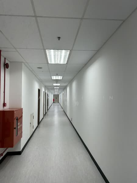 The Siemens Centre, 60 Macpherson Road, 2,217 sqft, Light Industrial (B1) For Rent, by Chan Wai Lin 陈纬玲, 500193495 - Corridor - CommercialGuru.com.sg