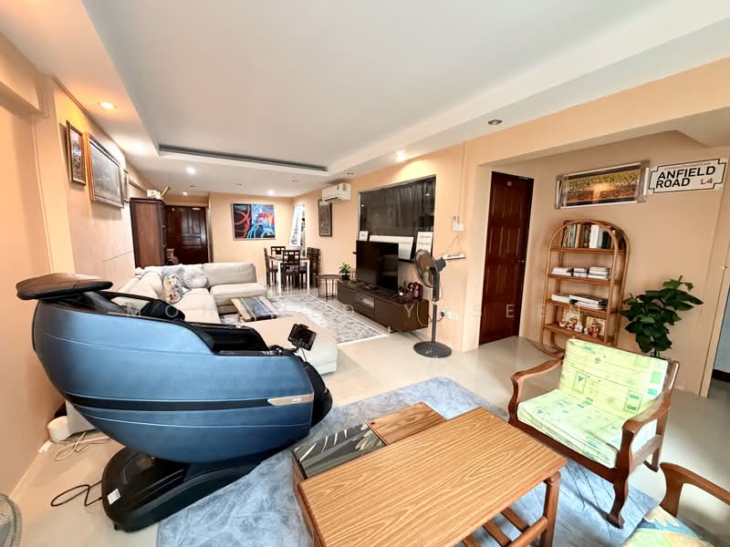 135 Edgedale Plains, 135 Edgedale Plains, 3 Bedrooms, 1,194 sqft, HDB Flat For Sale, by Mohamed Yaseen, 500193507 - Living Room - PropertyGuru.com.sg