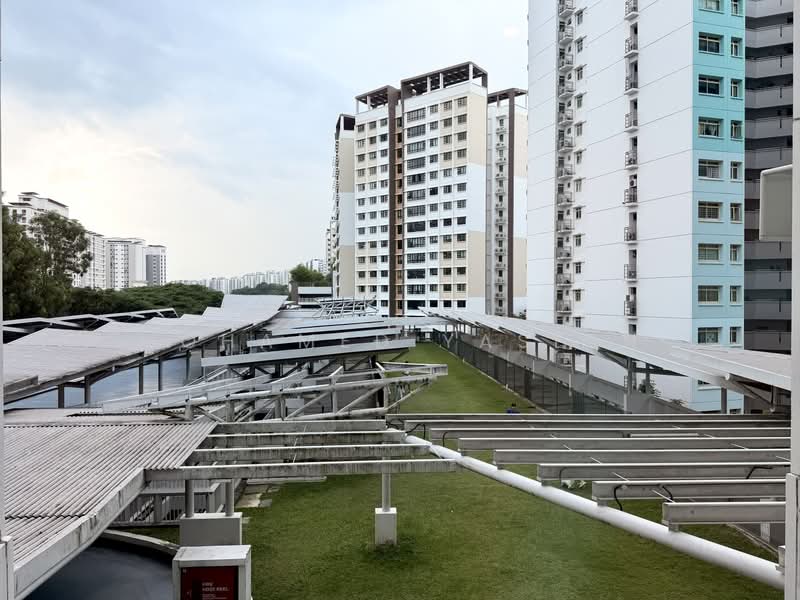 135 Edgedale Plains, 135 Edgedale Plains, 3 Bedrooms, 1,194 sqft, HDB Flat For Sale, by Mohamed Yaseen, 500193507 - Exterior - PropertyGuru.com.sg