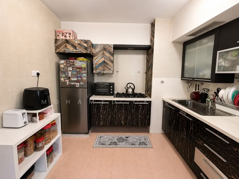 135 Edgedale Plains, 135 Edgedale Plains, 3 Bedrooms, 1,194 sqft, HDB Flat For Sale, by Mohamed Yaseen, 500193507 - Kitchen - PropertyGuru.com.sg