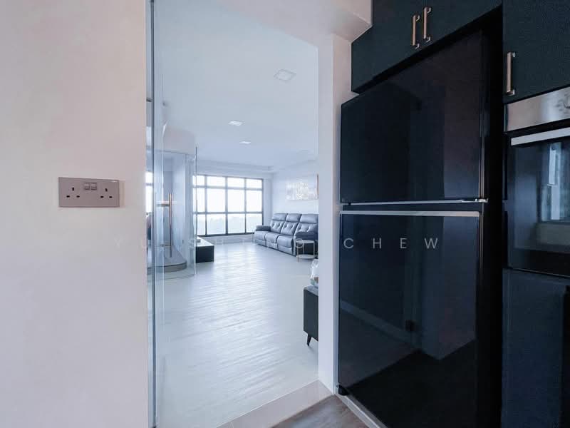 12C Marsiling Lane, 12C Marsiling Lane, 3 Bedrooms, 1,001 sqft, HDB Flat For Sale, by Yu Sheng Chew, 500193516 - Living Room - PropertyGuru.com.sg