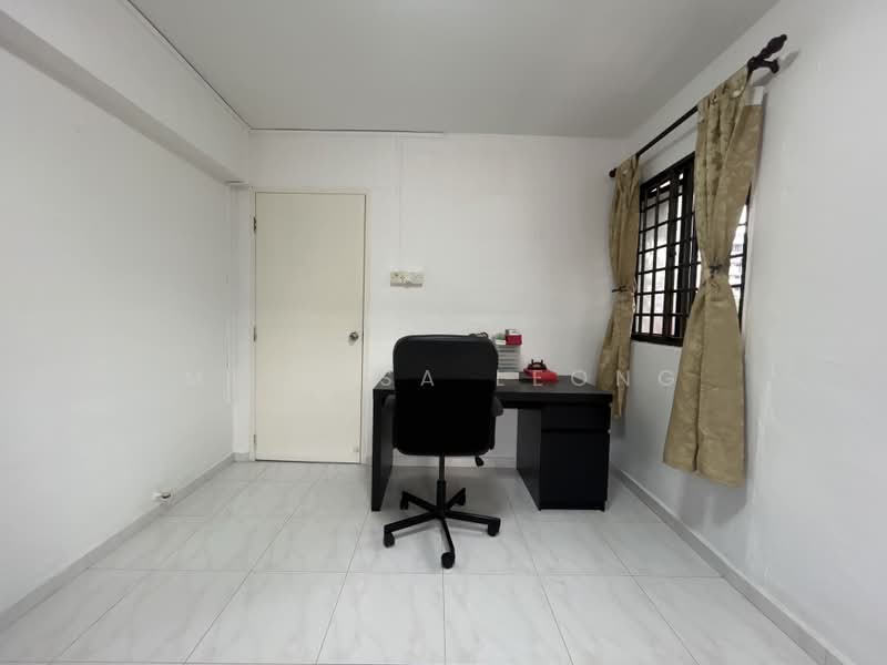 106 Yishun Ring Road, 106 Yishun Ring Road, 2 Bedrooms, 882 sqft, HDB Flat For Sale, by Melissa Leong, 500193525 - Study - PropertyGuru.com.sg