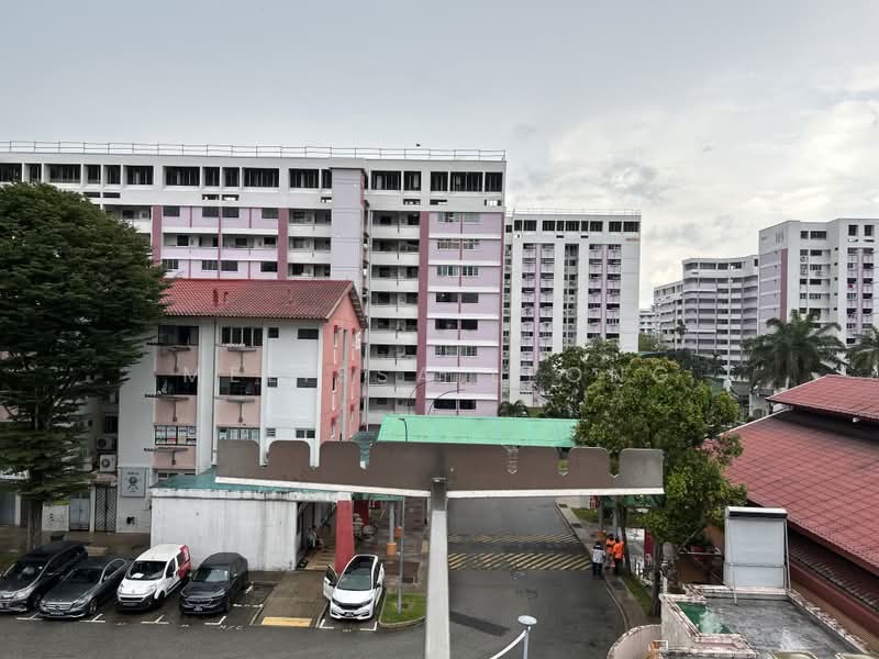106 Yishun Ring Road, 106 Yishun Ring Road, 2 Bedrooms, 882 sqft, HDB Flat For Sale, by Melissa Leong, 500193525 - Exterior - PropertyGuru.com.sg