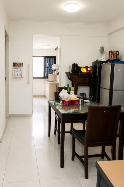 620 Bedok Reservoir Road, 620 Bedok Reservoir Road, 2 Bedrooms, 656 sqft, HDB Flat For Rent, by Ang Siew Ing 洪秀英, 500193530 - Dining Room - PropertyGuru.com.sg