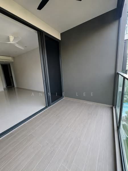 Whistler Grand, 109 West Coast Vale, 3 Bedrooms, 958 sqft, Condominium For Rent, by Annie Lee, 500193550 - Balcony - PropertyGuru.com.sg