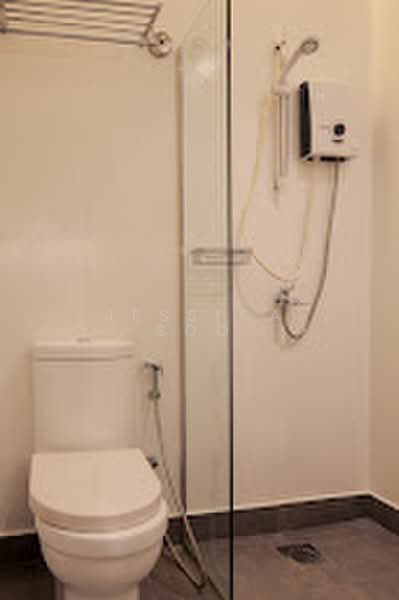 332A Tanjong Katong Road, Singapore 437107, 332A Tanjong Katong Road, Room Rental, 388 sqft, Conservation House For Rent, by Jessica Soo, 500193551 - Bathroom - PropertyGuru.com.sg