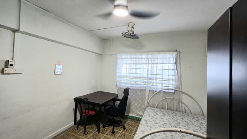 12 Pine Close, 12 Pine Close, Room Rental, 100 sqft, HDB Flat For Rent, by Panda Aqil, 500193557 - Bedroom - PropertyGuru.com.sg