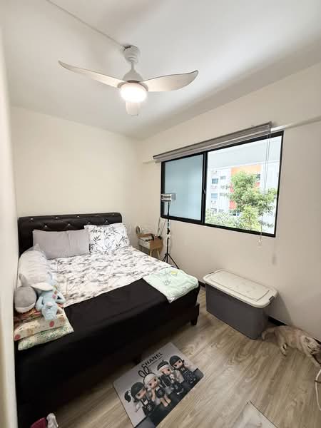 352 Yishun Ring Road, 352 Yishun Ring Road, 3 Bedrooms, 1,571 sqft, HDB Flat For Sale, by Rusydi Yusoff, 500193575 - Bedroom - PropertyGuru.com.sg