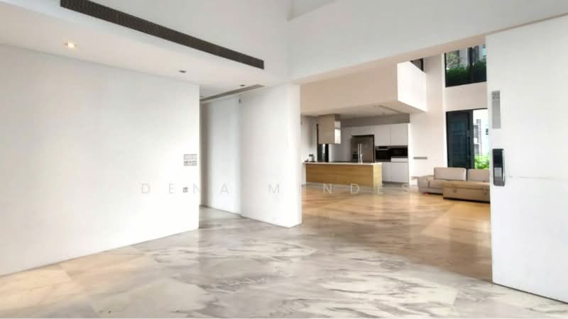 Skypark @ Somerset, 22 Saint Thomas Walk, 4 Bedrooms, 3,347 sqft, Apartment For Rent, by Dena Mendes, 500193587 - Living Room - PropertyGuru.com.sg