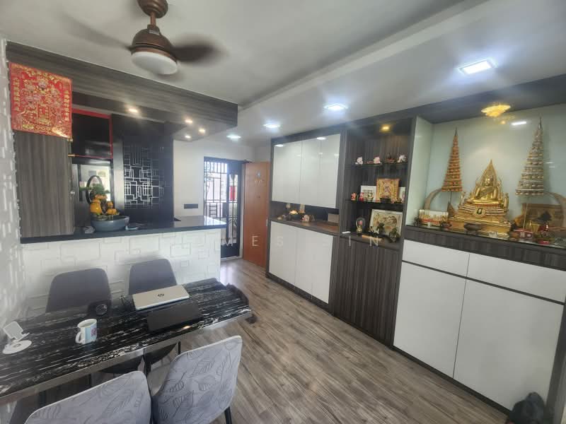 317A Yishun Greenwalk, 317A Yishun Avenue 9, 3 Bedrooms, 990 sqft, HDB Flat For Sale, by James Sin, 500193588 - Interior - PropertyGuru.com.sg