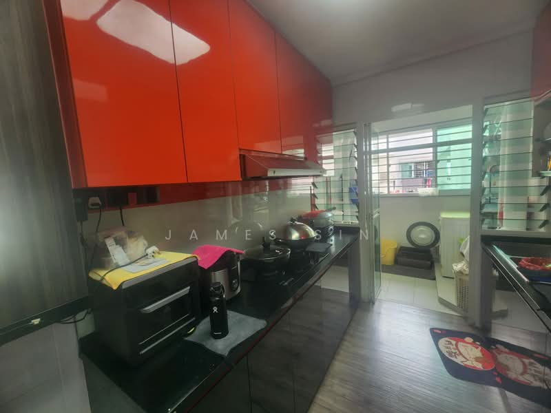 317A Yishun Greenwalk, 317A Yishun Avenue 9, 3 Bedrooms, 990 sqft, HDB Flat For Sale, by James Sin, 500193588 - Kitchen - PropertyGuru.com.sg