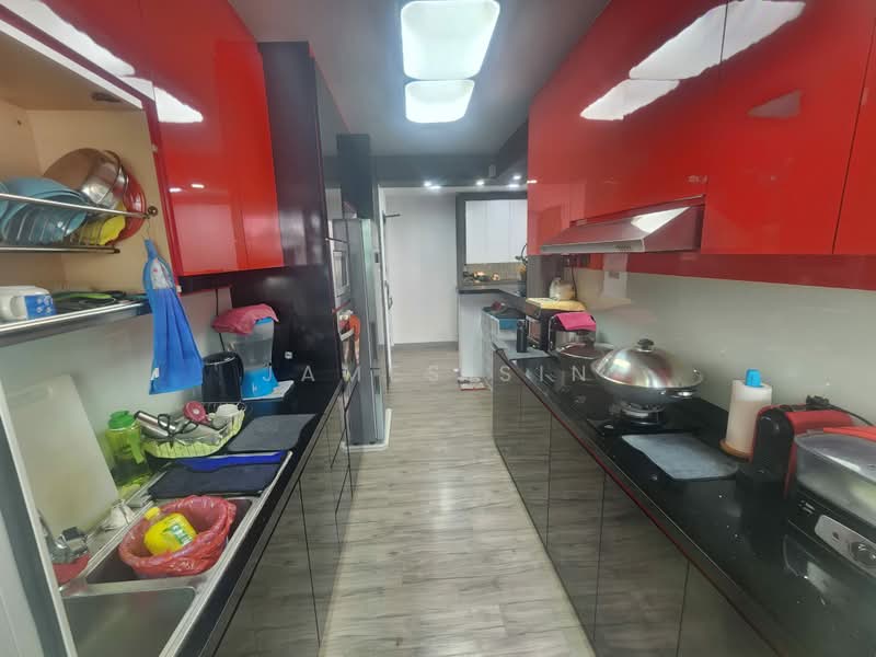 317A Yishun Greenwalk, 317A Yishun Avenue 9, 3 Bedrooms, 990 sqft, HDB Flat For Sale, by James Sin, 500193588 - Kitchen - PropertyGuru.com.sg
