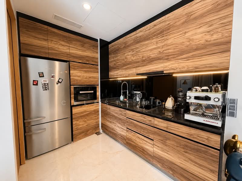 Goodwood Grand, 16 Balmoral Road, 2 Bedrooms, 775 sqft, Condominium For Sale, by Celeste Poh, 500193591 - Kitchen - PropertyGuru.com.sg