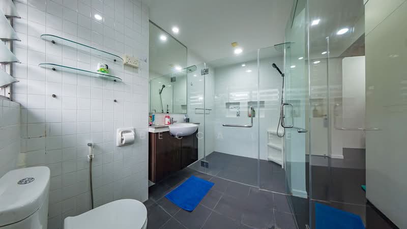 Willyn Ville, 1 Holland Avenue, Room Rental, 210 sqft, Condominium For Rent, by Rebecca Lee, 500193592 - Bathroom - PropertyGuru.com.sg