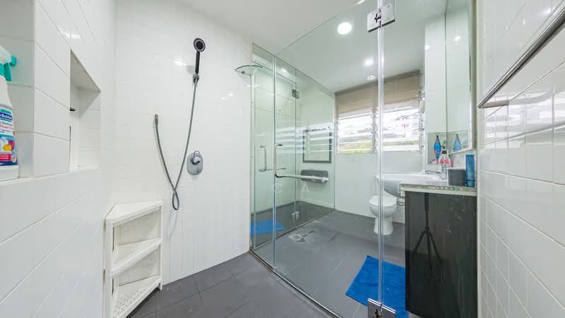 Willyn Ville, 1 Holland Avenue, Room Rental, 210 sqft, Condominium For Rent, by Rebecca Lee, 500193592 - Bathroom - PropertyGuru.com.sg
