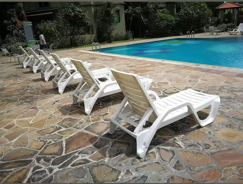 Simei Green Condominium, 15 Simei Street 4, Room Rental, 250 sqft, Condominium For Rent, by Nigel Tang, 500193612 - Pool - PropertyGuru.com.sg