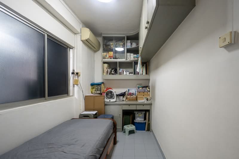 78 Moh Guan Terrace, 78 Moh Guan Terrace, 3 Bedrooms, 1,056 sqft, Apartment For Sale, by Joe Zhang, 500193620 - Bedroom - PropertyGuru.com.sg