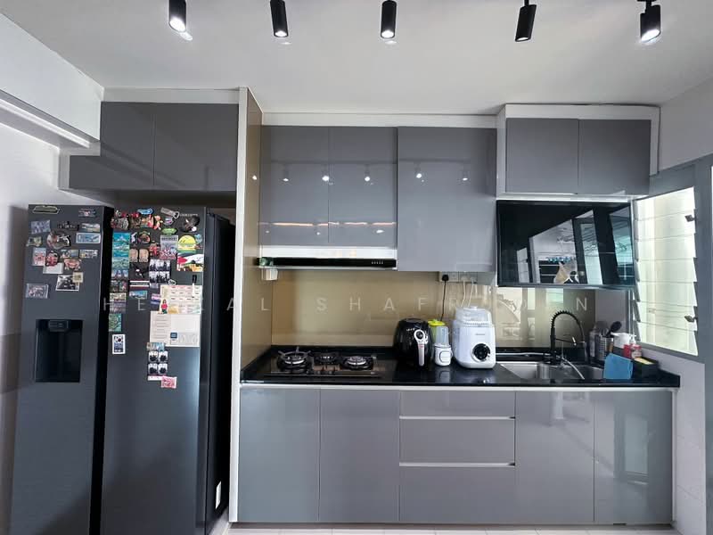 677A Yishun Ring Road, 677 Yishun Ring Road, 3 Bedrooms, 1,001 sqft, HDB Flat For Sale, by Heikal Shafrudin, 500193621 - PropertyGuru.com.sg