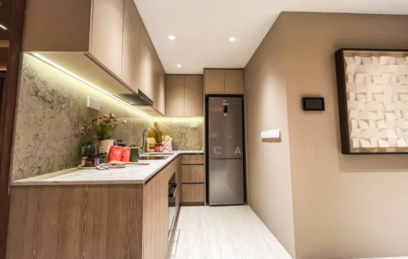 Bloomsbury Residences, 61 Media Circle, 2 Bedrooms, 678 sqft, Apartment For Sale, by Francesca Tan, 500193624 - Kitchen - PropertyGuru.com.sg