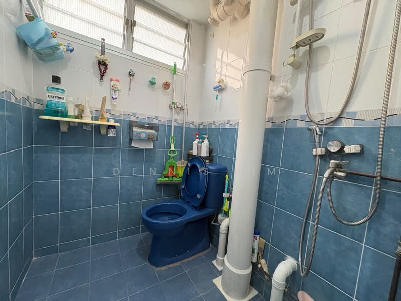 456 Ang Mo Kio Avenue 10, 456 Ang Mo Kio Avenue 10, 2 Bedrooms, 807 sqft, HDB Flat For Sale, by Dennis Lim, 500193625 - PropertyGuru.com.sg