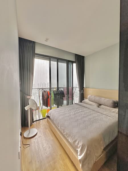 The Clement Canopy, 18 Clementi Avenue 1, 3 Bedrooms, 990 sqft, Condominium For Sale, by Jonathan Phay, 500193631 - Master Bedroom - PropertyGuru.com.sg