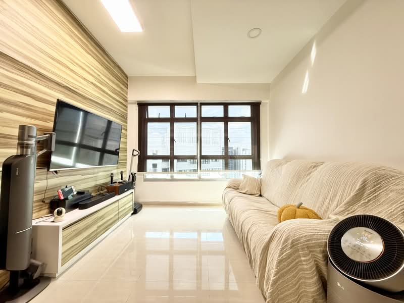 416A Fernvale Link, 416A Fernvale Link, 3 Bedrooms, 1,001 sqft, HDB Flat For Sale, by Shane Chen, 500193633 - Living Room - PropertyGuru.com.sg