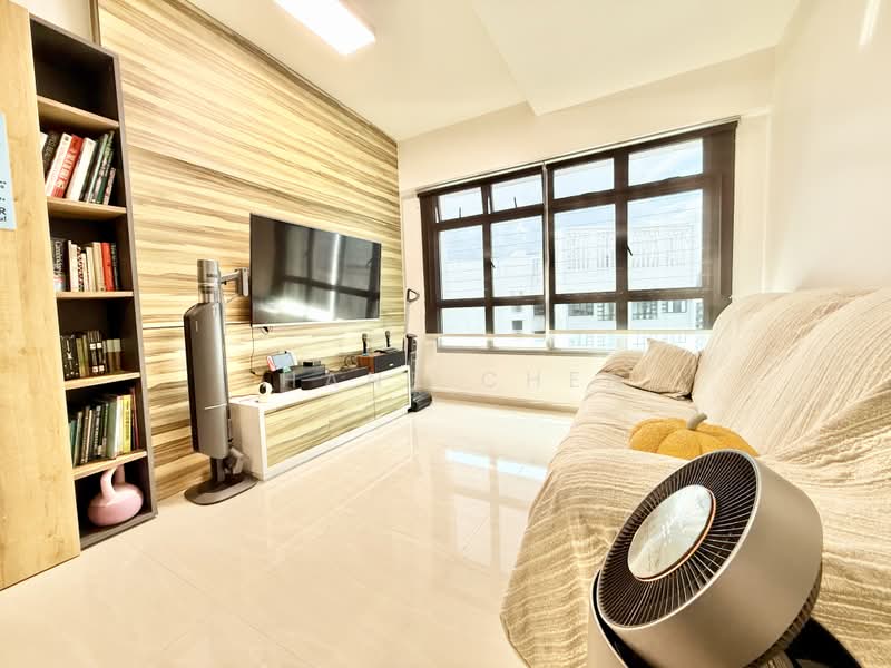 416A Fernvale Link, 416A Fernvale Link, 3 Bedrooms, 1,001 sqft, HDB Flat For Sale, by Shane Chen, 500193633 - Living Room - PropertyGuru.com.sg