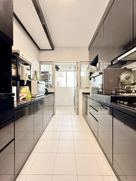 416A Fernvale Link, 416A Fernvale Link, 3 Bedrooms, 1,001 sqft, HDB Flat For Sale, by Shane Chen, 500193633 - Kitchen - PropertyGuru.com.sg