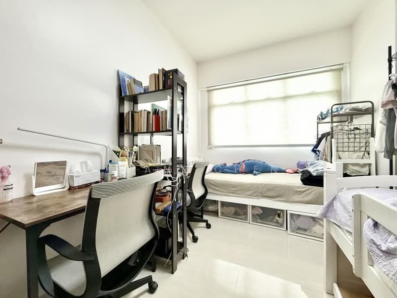 416A Fernvale Link, 416A Fernvale Link, 3 Bedrooms, 1,001 sqft, HDB Flat For Sale, by Shane Chen, 500193633 - Bedroom - PropertyGuru.com.sg