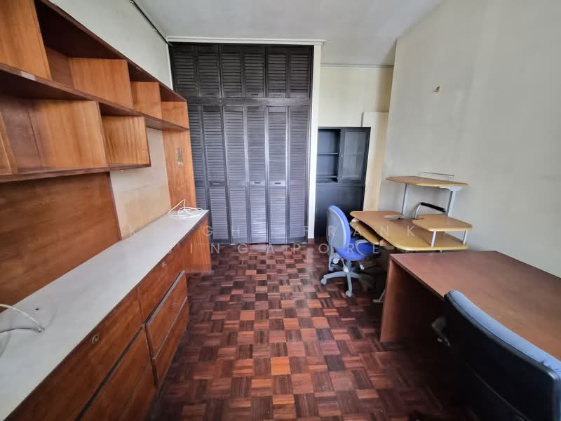 Ridgewood Condominium, 61 Mount Sinai Drive, 4 Bedrooms, 1,873 sqft, Condominium For Sale, by NICOLE LEE, 500193638 - Study - PropertyGuru.com.sg