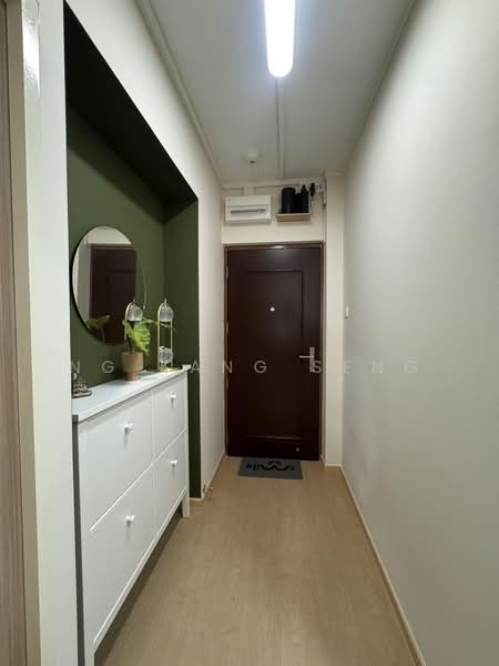 569 Choa Chu Kang Street 52, 569 Choa Chu Kang Street 52, Dairy Farm / Bukit Panjang / Choa Chu Kang, Room Rental, 150 sqft, HDB Flat For Rent, by Ng Kang Seng, 500193639 - Entrance - PropertyGuru.com.sg