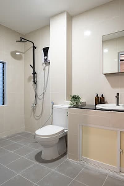 338E River Valley Road, Singapore 238370, 338E River Valley Road, Room Rental, 280 sqft, Detached House For Rent, by Jessica Soo, 500193643 - Bathroom - PropertyGuru.com.sg