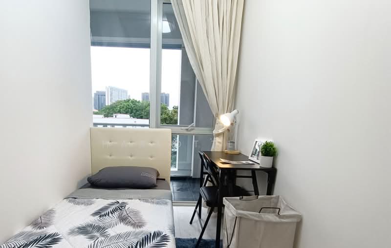 Visioncrest, 33 Oxley Rise, Room Rental, 100 sqft, Condominium For Rent, by Charlotte Lin, 500193645 - Bedroom - PropertyGuru.com.sg