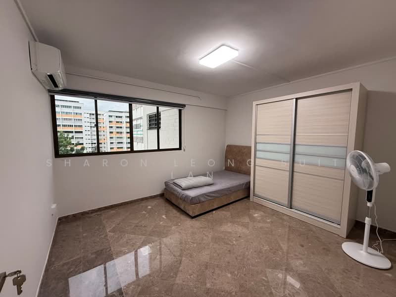 458 Tampines Street 42, 458 Tampines Street 42, Room Rental, 180 sqft, HDB Flat For Rent, by Sharon Leong Suit LAN, 500193652 - Bedroom - PropertyGuru.com.sg